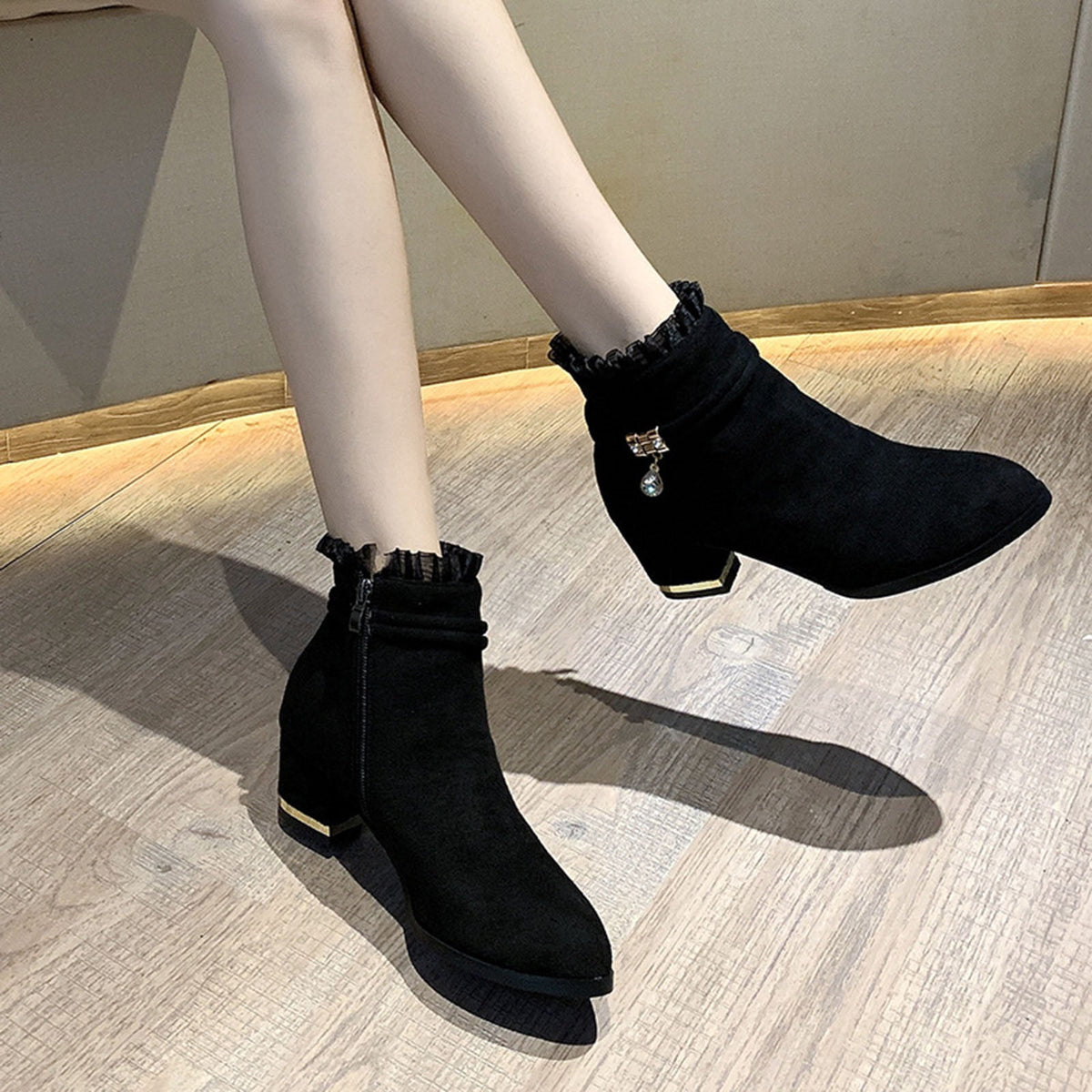 hopeusnice Women's Ankle Boots Chunky Block Low Heel Vintage Tie Knot Booties Shoes with Side Zipper Fashion Comfortable Fall Winter Shoes Black 37