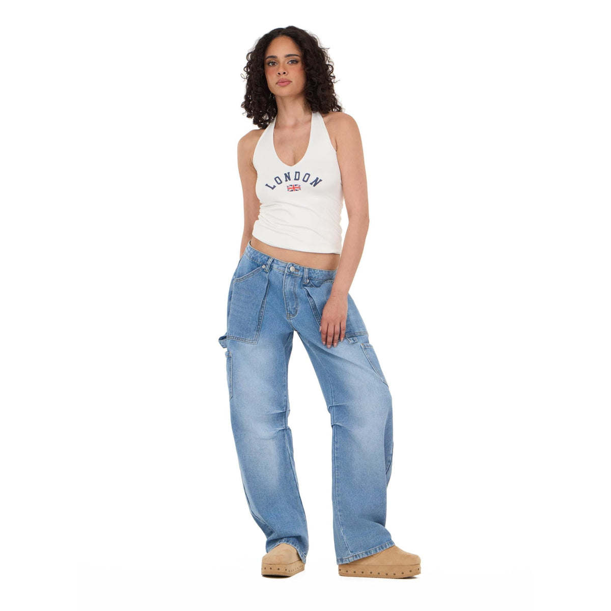 Forever 21 Women's Blue Barrel-Leg Cargo Jeans, Wide Barrel Silhouette for Everyday Casual Wear, Size 12