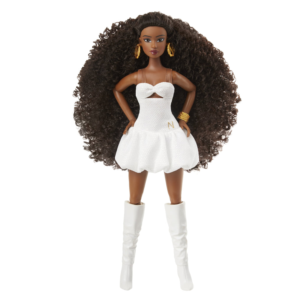 Naturalistas Dayna 11" Fashion Doll