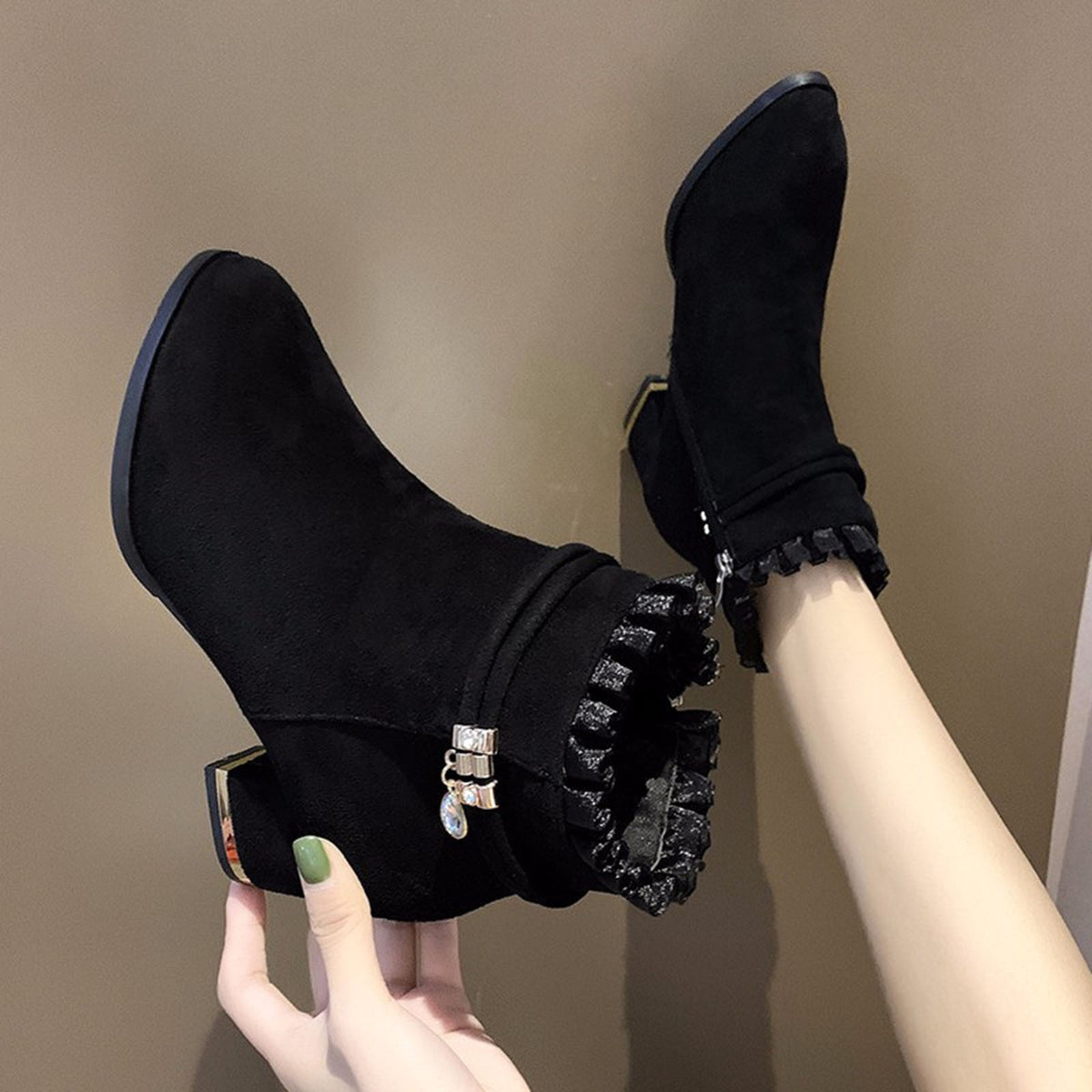 hopeusnice Women's Ankle Boots Chunky Block Low Heel Vintage Tie Knot Booties Shoes with Side Zipper Fashion Comfortable Fall Winter Shoes Black 37