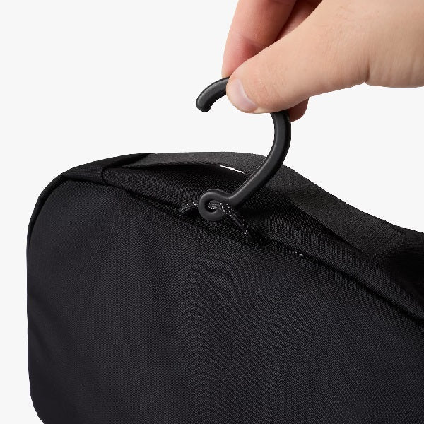 Bellroy Hanging Toiletry Kit