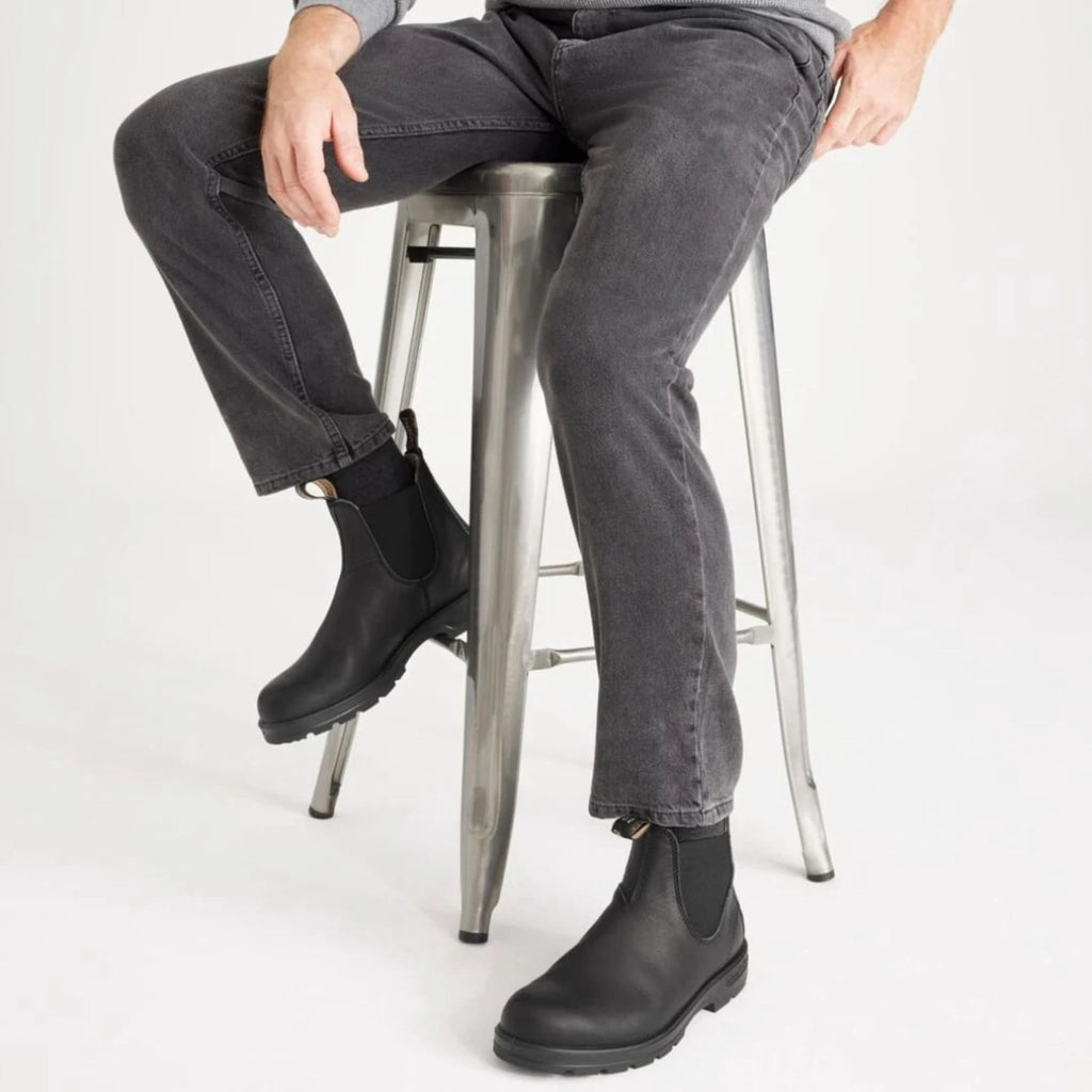 Blundstone 587 Unisex Classic Series Chelsea Boot for Men and Women with Shock Absorption and Premium Water Resistant Leather, Rustic Black, 6 US Men / 8 US Women / 5 AU - AUTHORIZED DEALER