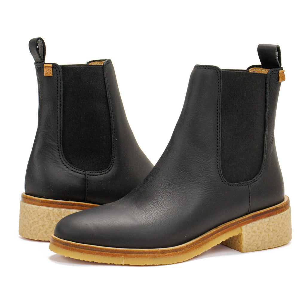 El Naturalista Women's Irati Block Heel Ankle Boot, Wax Nappa \ Black,6 M US